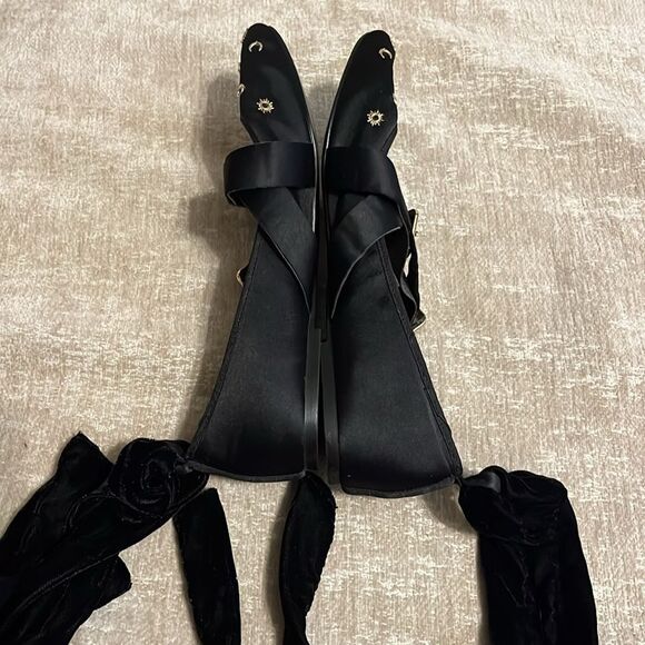 Zara Trafaluc Gothic Ballerina Flats with Ankle Straps - Picture 10 of 10